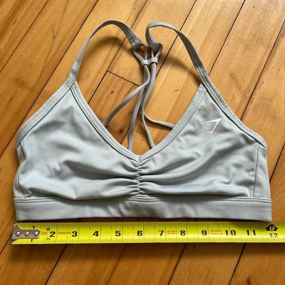 Gymshark Strappy Ruched Front Sports Bra Light Blue Silver Grey V-Neck Small - Picture 3 of 4